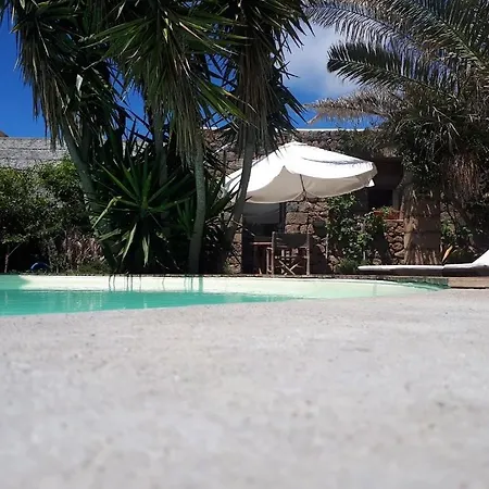 Bed & Breakfast Cactus Le Casette Di Marilena *