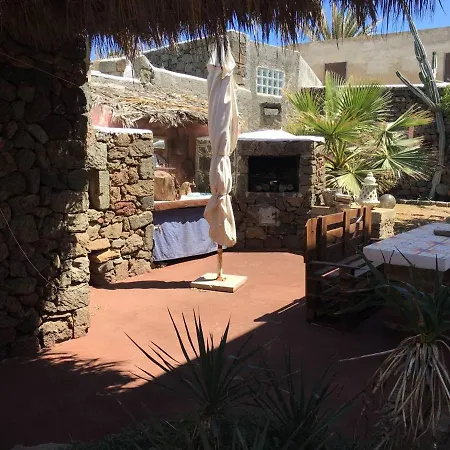 Bed & Breakfast Cactus Le Casette Di Marilena *