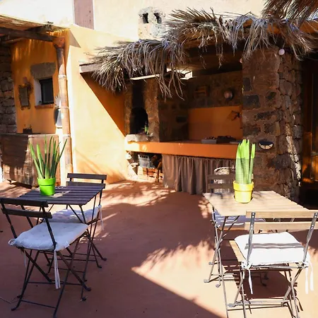 Bed & Breakfast Cactus Le Casette Di Marilena Pantelleria